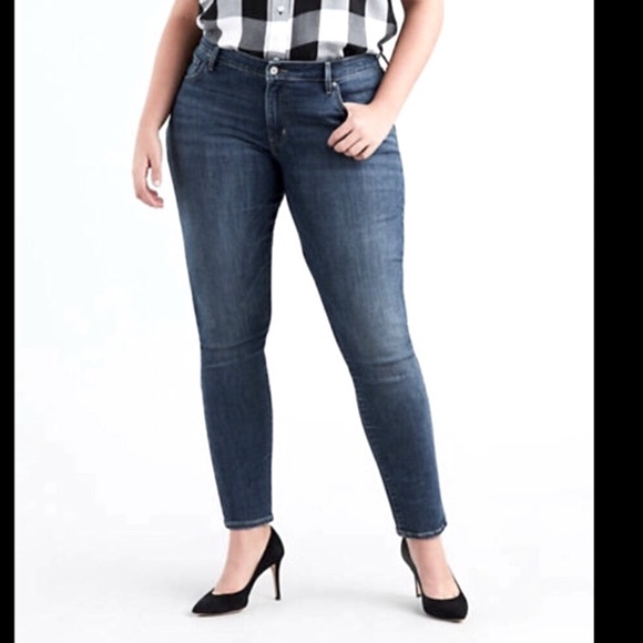Levi's Denim - Levi’s 711 Skinny Jeans size 33